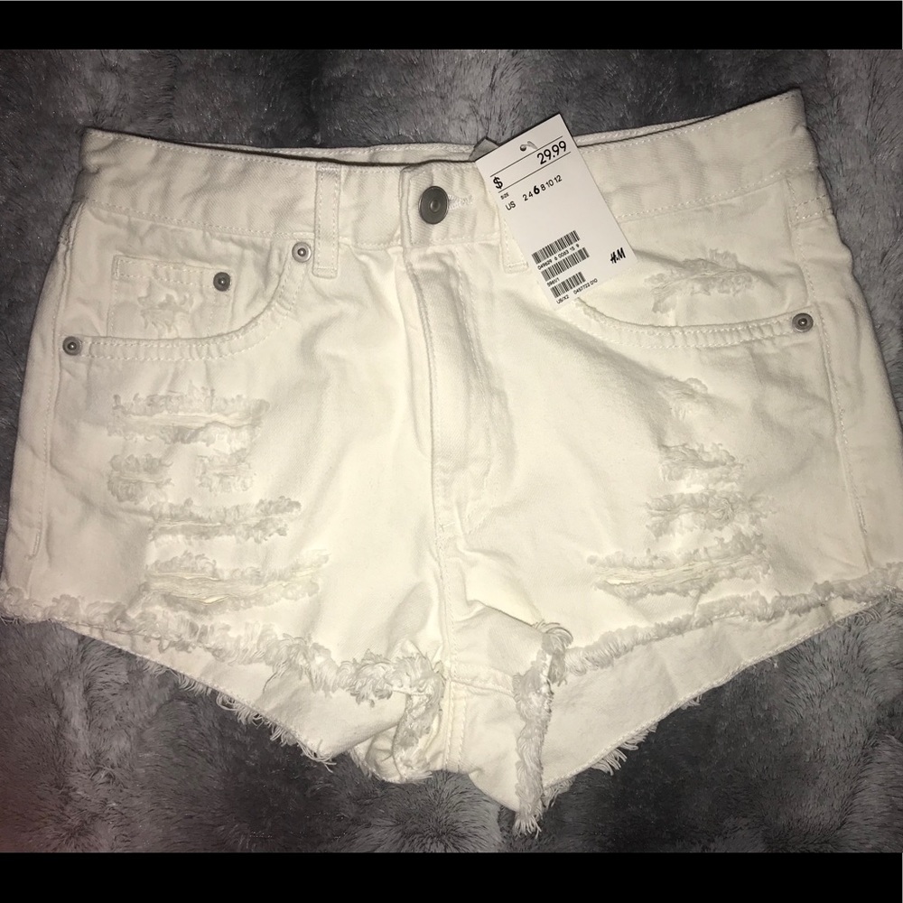 NWT White Denim Cut-Off Shorts